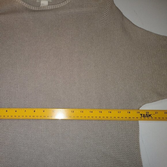 H&M Basic Ladies Lightweight Round Neck Sweater - Picture 6 of 6